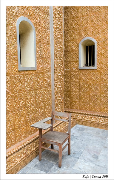 2006 - 07 - Phnom Penh - Temples 07